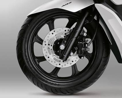 Scoopy Prestige White